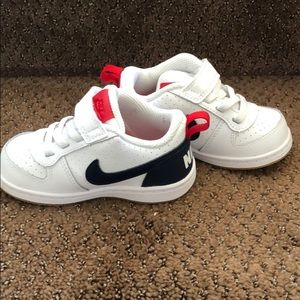 Nike toddler shoes